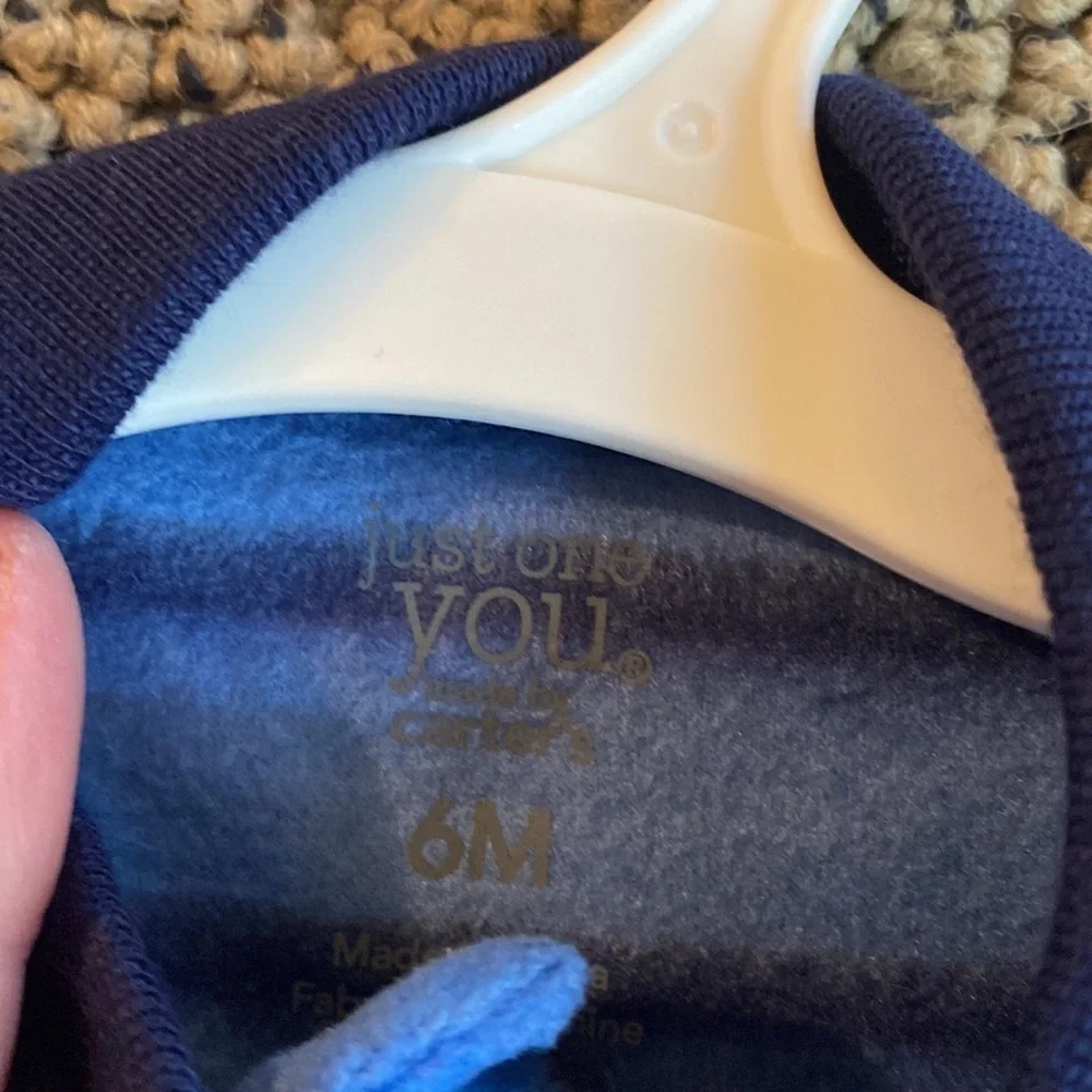 NWOT Carter’s Fleece Blue Baby Sleeper Size 6 Months